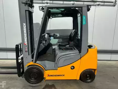 Carretilla elevadora diésel 2018  Jungheinrich DFG320s Heftruck Diesel (6)