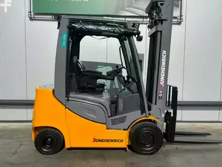 Carretilla elevadora diésel 2018  Jungheinrich DFG320s Heftruck Diesel (8)