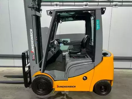 Carretilla elevadora diésel 2018  Jungheinrich DFG320s Heftruck Diesel (9)