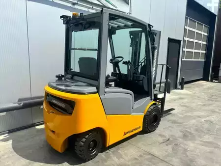 Dieselstapler 2017  Jungheinrich DFG320 Heftruck Diesel (2)