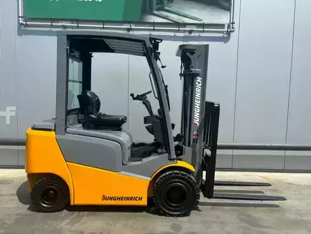 Dieselstapler 2017  Jungheinrich DFG320 Heftruck Diesel (8)