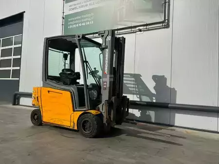Elektrisk- 4 hjul 2016  Jungheinrich EFG320 Heftruck (2)