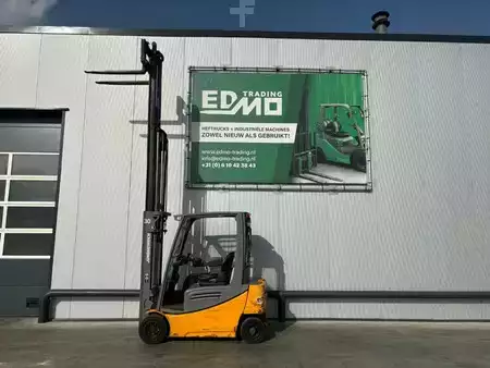 Elektrisk- 4 hjul 2016  Jungheinrich EFG320 Heftruck (4)