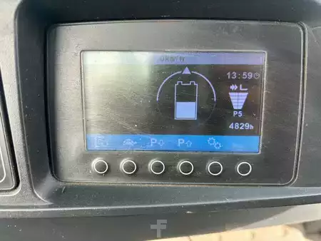 Elektrisk- 4 hjul 2016  Jungheinrich EFG320 Heftruck (6)