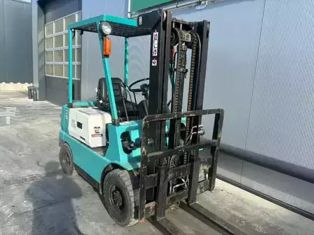 Chariots élévateurs à essence - Mitsubishi FG15 Heftruck Benzine (4)