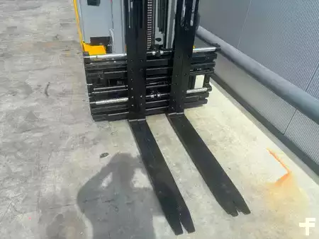Empilhador a gás 2019  Jungheinrich TFG320s Heftruck (7)