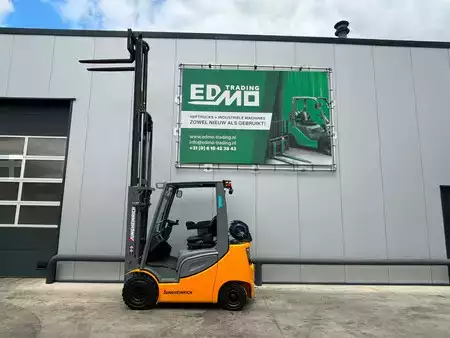 Wózki gazowe 2019  Jungheinrich Heftruck TFG320s (2)
