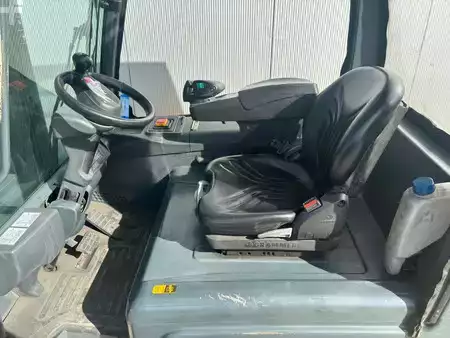 4-wiel elektrische heftrucks 2015  Jungheinrich EFG425s Heftruck (2)