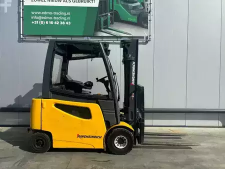 4-wiel elektrische heftrucks 2015  Jungheinrich EFG425s Heftruck (7)