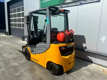 LPG Forklifts 2016  Jungheinrich TFG320s Heftruck (6)