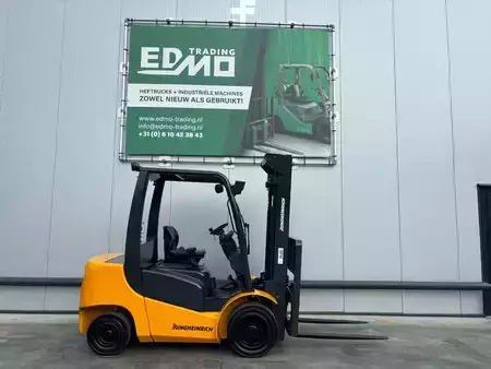 Dízel targoncák 2006  Jungheinrich DFG430 Heftruck Diesel (1)