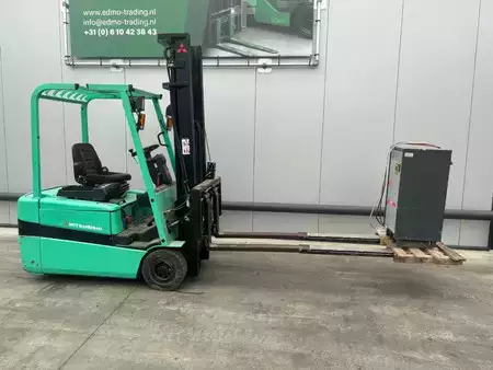 Elektro čtyřkolový VZV 2004  Mitsubishi 20 electro Heftruck (4)