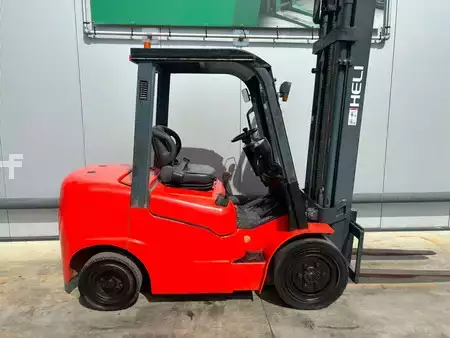 Diesel truck 2016  Heli FD30 Heftruck Diesel (4)