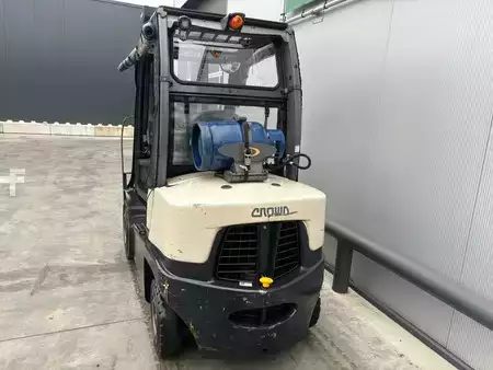 Chariots élévateurs GPL 2021  Crown 2.5 Heftruck (6)