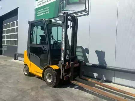 Carrelli elevatori diesel 2006  Jungheinrich DFG320 Heftruck Diesel (5)