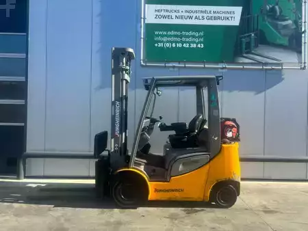 Chariots élévateurs GPL 2016  Jungheinrich TFG320s Heftruck (4)