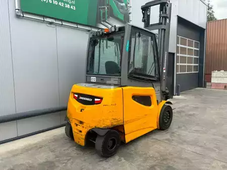 Elektryczne 4-kołowe 2019  Jungheinrich EFG535ks Heftruck (2)