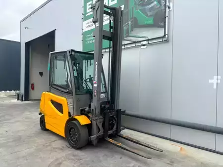 Elektryczne 4-kołowe 2019  Jungheinrich EFG535ks Heftruck (5)