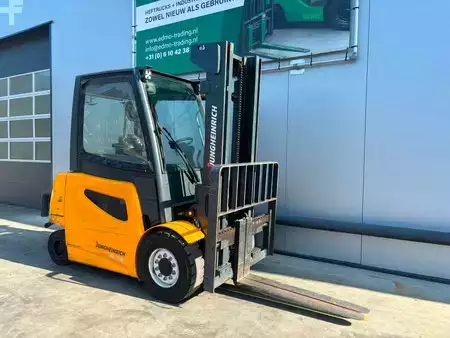 Elektryczne 4-kołowe 2014  Jungheinrich EFG540 Heftruck (3)