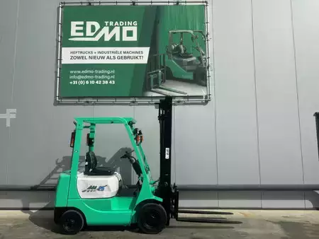 Diesel gaffeltruck - Mitsubishi FD15 Heftruck Diesel (1)