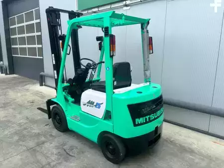 Diesel gaffeltruck - Mitsubishi FD15 Heftruck Diesel (8)