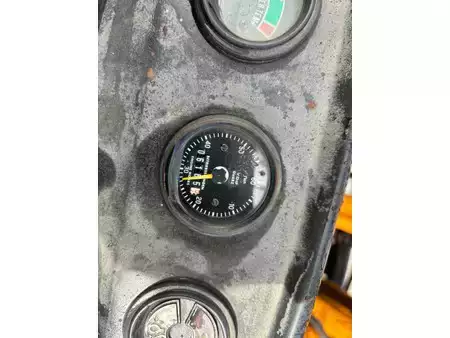 Dieseltrukki - Komatsu FD 2.5 Heftruck Diesel (8)