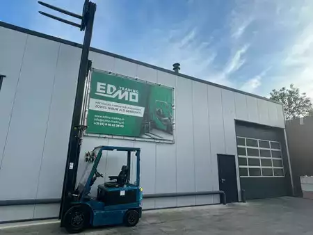 Chariots électriques à 4 roues 2005  HC (Hangcha) Heftruck 2,5 Ton (4)