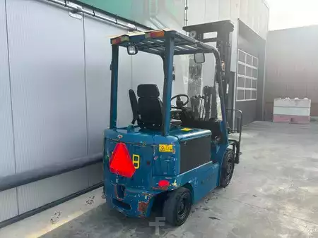 Chariots électriques à 4 roues 2005  HC (Hangcha) Heftruck 2,5 Ton (6)