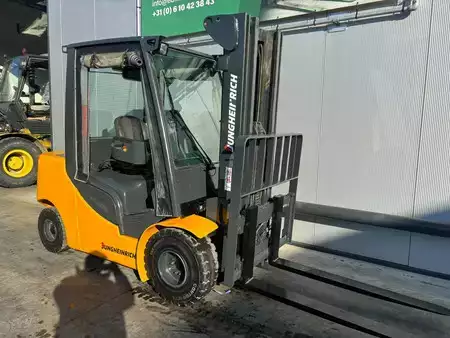 Dieselový VZV 2014  Jungheinrich DFG435s Heftruck Diesel (5)