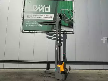 Haarukkavaunu 2020  Jungheinrich EJC M10 Stapelaar (3)