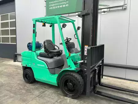 Carrelli elevatori GPL 2018  Mitsubishi FG35NT Heftruck (4)