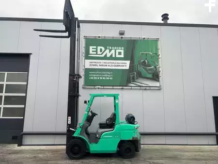 Carrelli elevatori GPL 2019  Mitsubishi FG35NT Heftruck (2)