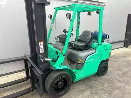 Carrelli elevatori GPL 2019  Mitsubishi FG35NT Heftruck (2)