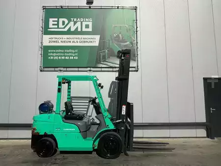 Carrelli elevatori GPL 2019  Mitsubishi FG35NT Heftruck (1)