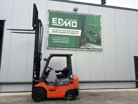 4-wiel elektrische heftrucks 2005  Toyota 1.8 Heftruck Diesel (2)