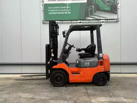 4-wiel elektrische heftrucks 2005  Toyota 1.8 Heftruck Diesel (3)