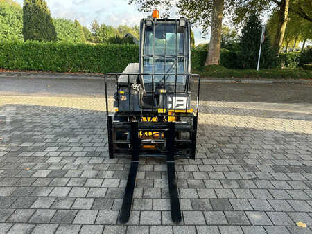 Wózki gazowe 2016  JCB Teletruck TLT30G (7)