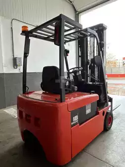 VZV s plošinou pro řidiče 2003  Nissan GN 01 (3)