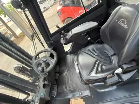 Dieselový VZV 2018  Linde H30D (3)