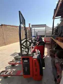 Transpaleta eléctrica 2017  Linde T20 (5)