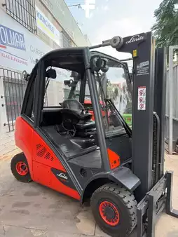 Carrelli elevatori diesel 2017  Linde H25D (2)