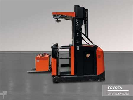 Plocktruckar horizontal 2012  BT OME100H (1)