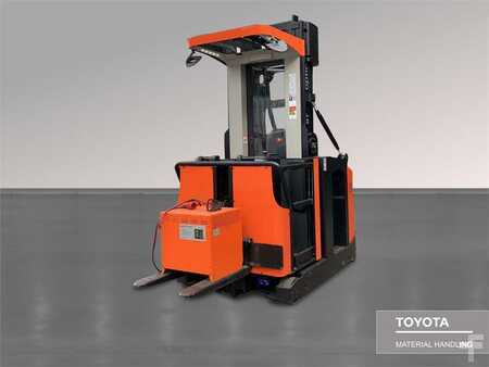 Plocktruckar horizontal 2012  BT OME100H (2)