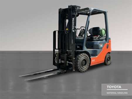 LPG Forklifts 2023  Toyota 02-8FGF18 (3)