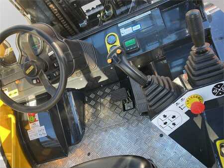 Dieselový VZV 2023  Bobcat BOMAQ B30MP (4)