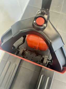 Nízkozdvižný vozík 2022  EP Equipment EPT12EZ (5)