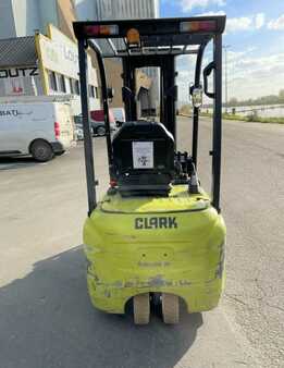 Clark GTX 16
