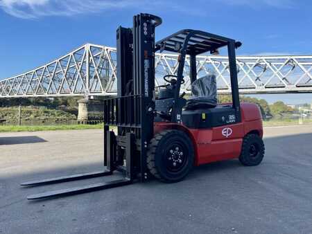 EP Equipment EFL352