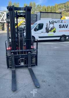 EP Equipment EFL352