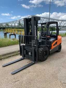 Diesel Forklifts - Doosan D50CS-9 (4)